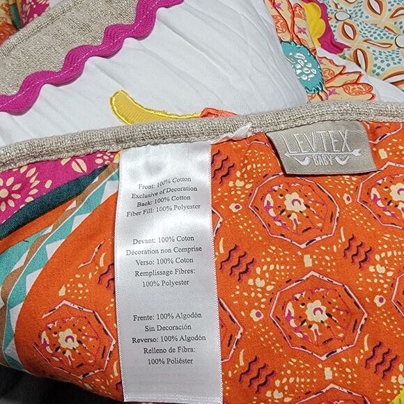 Levtex Zahara Elephant Nursery Baby Blanket Quilt Crib Comforter - Picture 3 of 5